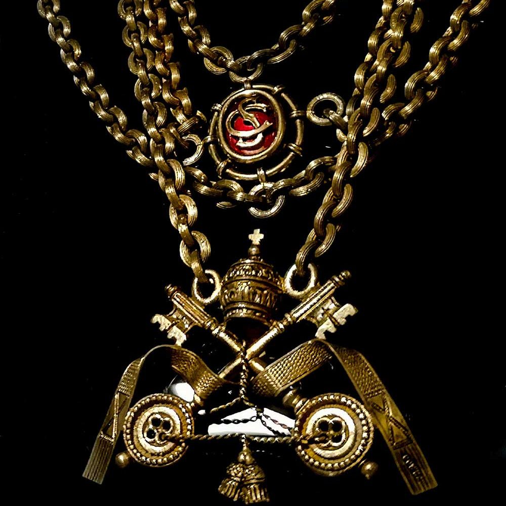 John McCormack’s papal chain, presented to him in 1928